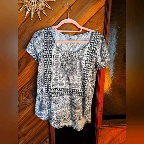 Lucky Brand patterned top - Picture 1 of 3